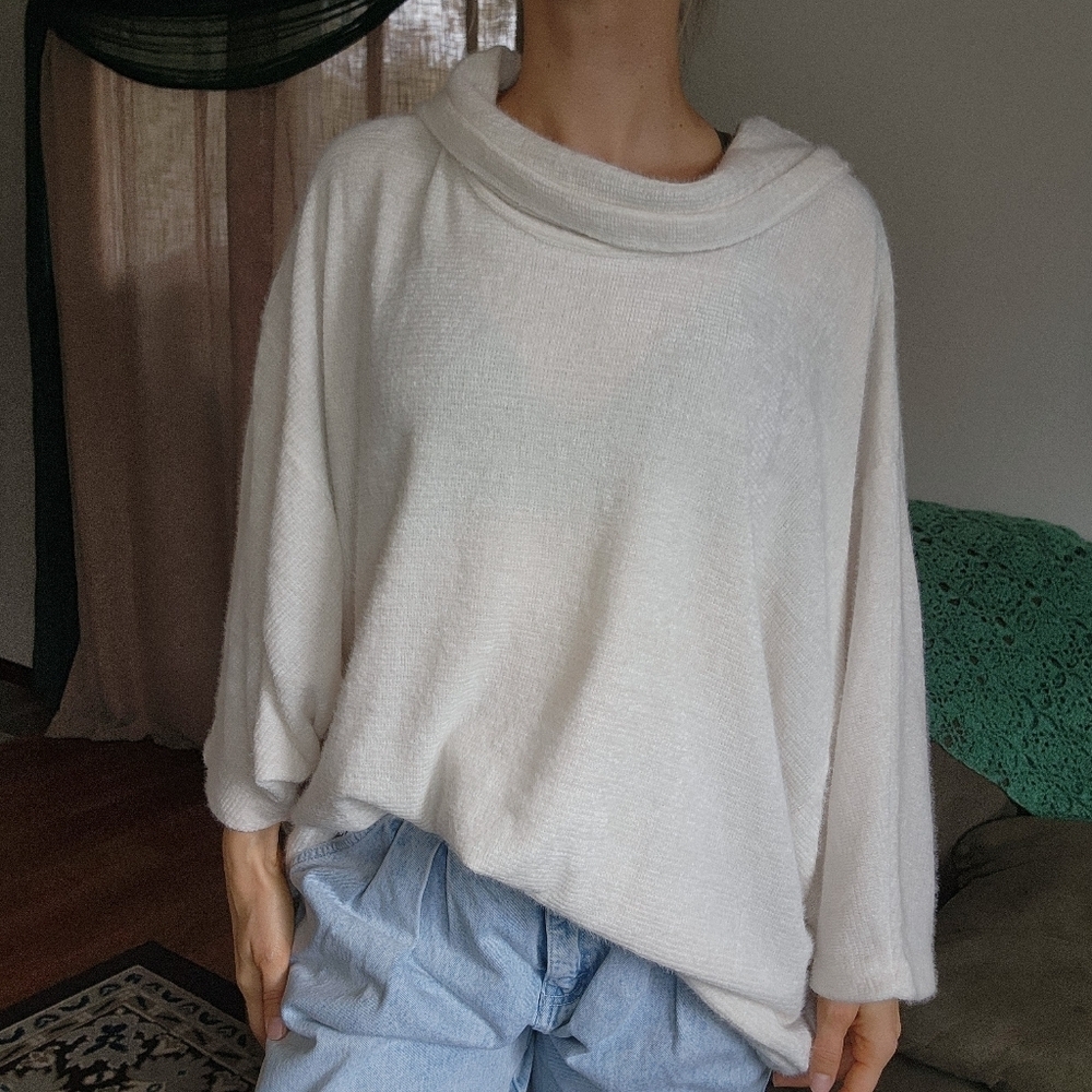 Lane Bryant Cowl Neck Dolman Sleeve Soft Sweater Size 26/28